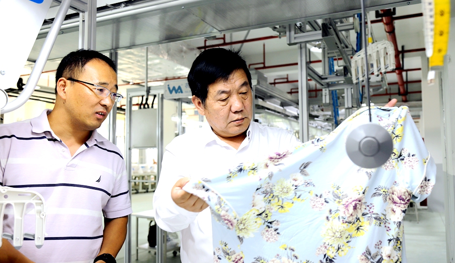 汪久清到鴉灘鎮實地調研督導重點工作